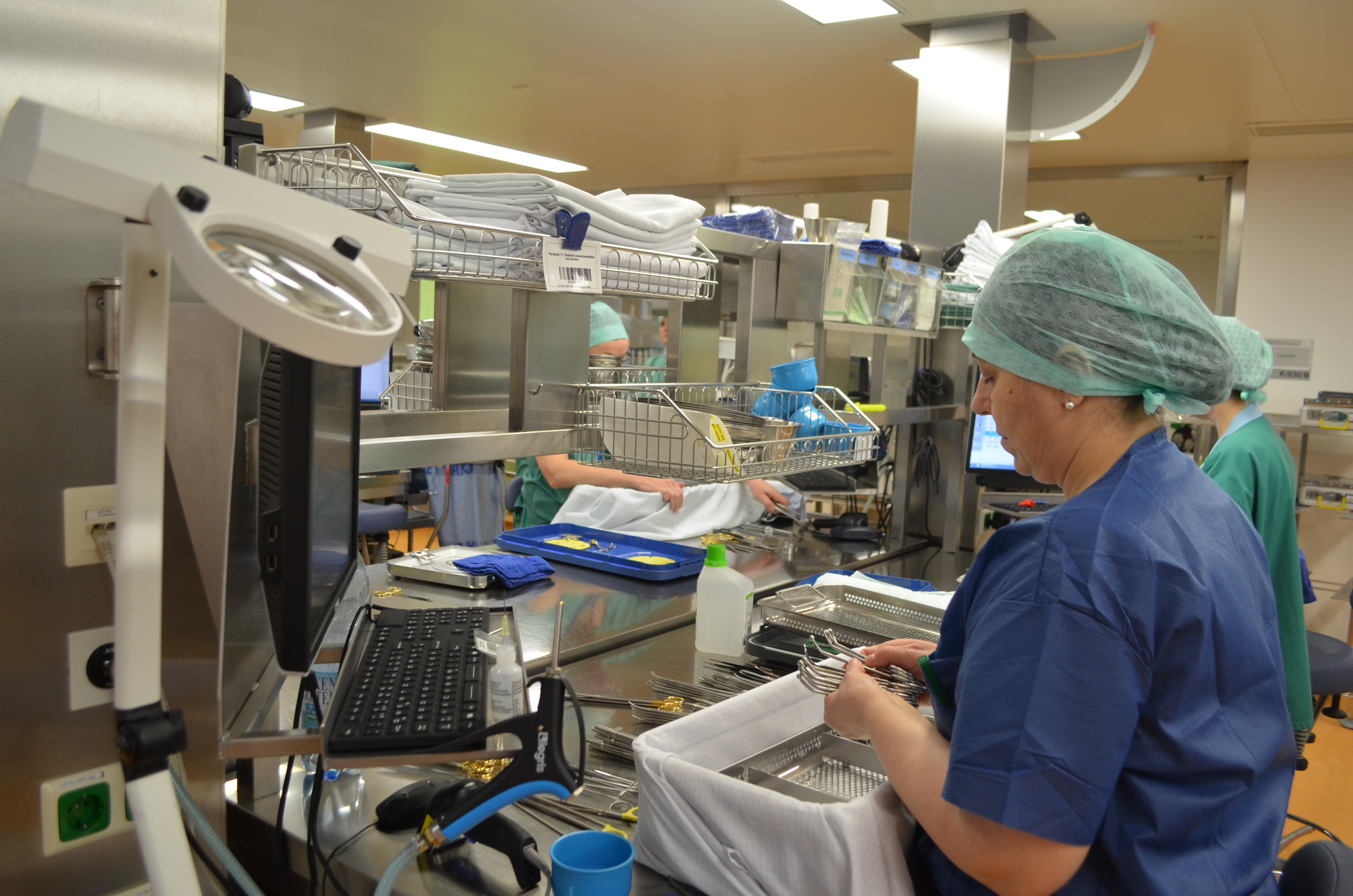 Mitarbeiterin in der AEMP