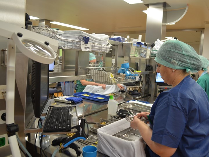 Mitarbeiterin in der AEMP