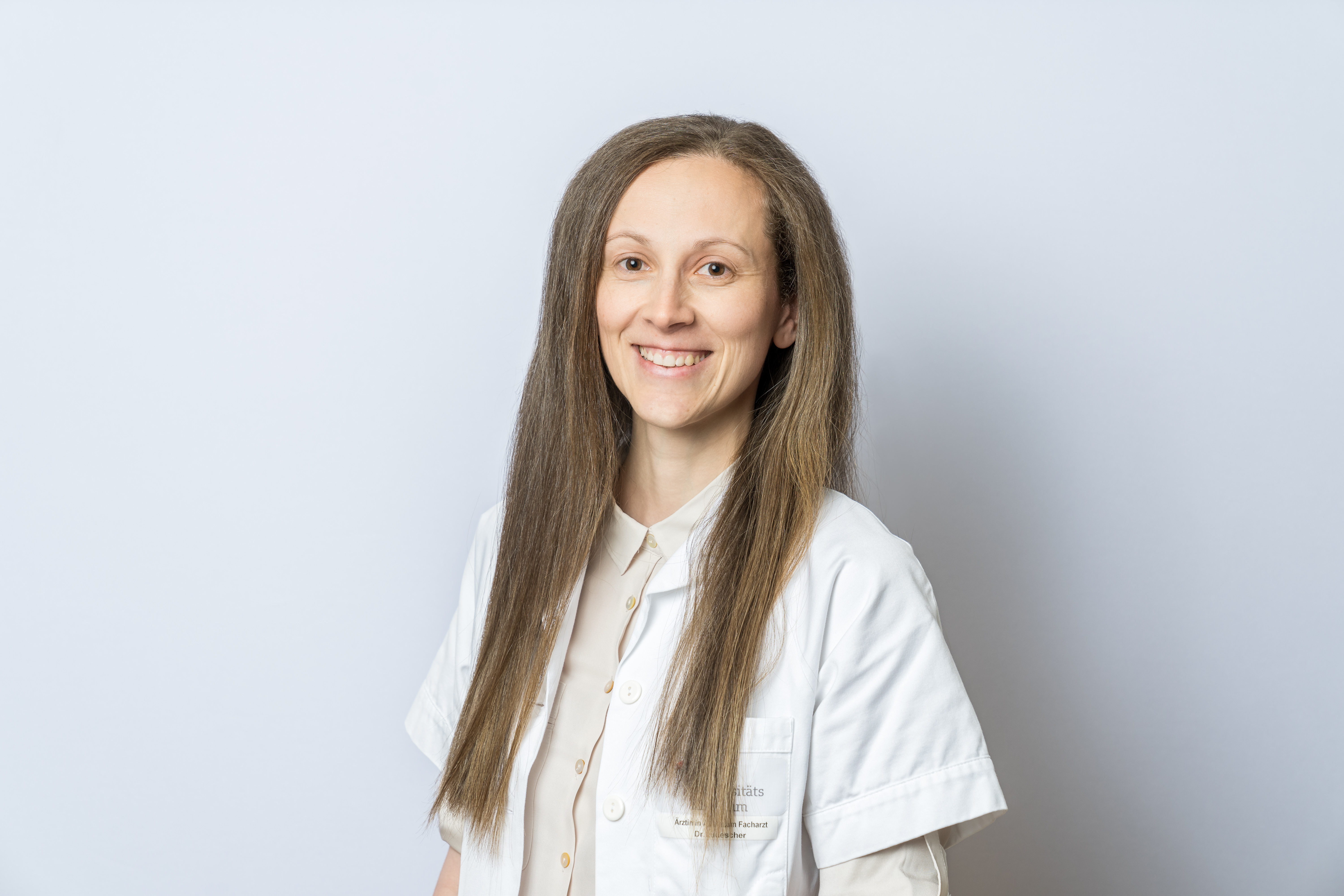 Profilbild von Ass. Dr.in Bernadett Ludescher  