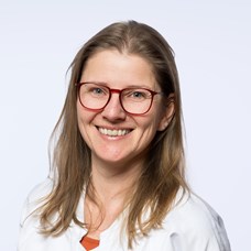 Profilbild von Mag.a pharm. Manuela Reinprecht, aHPh