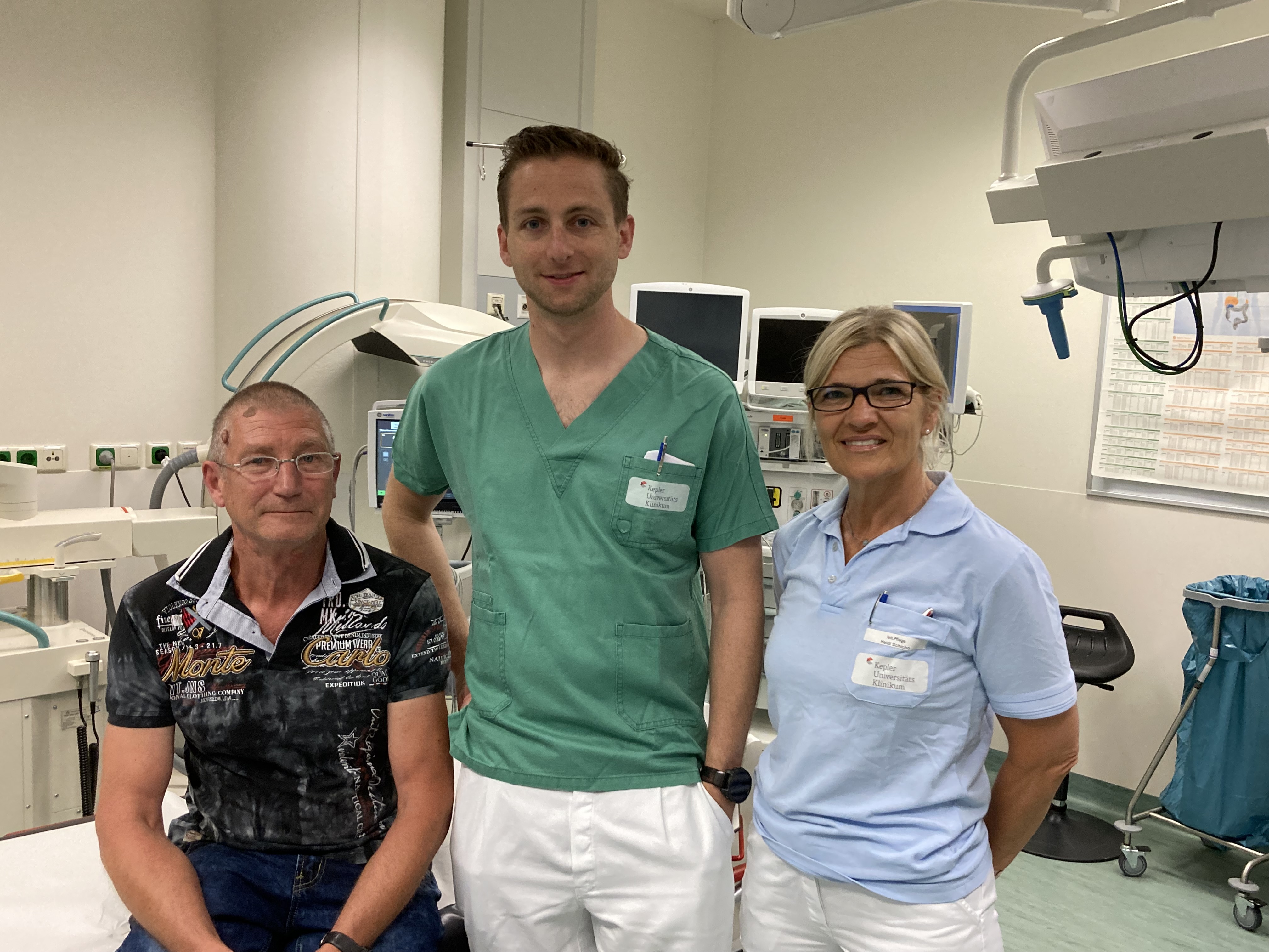 v. l. n. r.: Lutz Auterhoff, OA Dr. Philipp Pimingstorfer, DGKP Adelheid Schicho