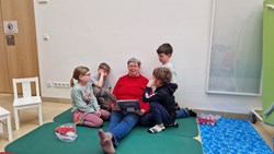 Informatives Begleitprogramm anlässlich des "Begegnungstags für Epilepsiepatientinnen und -patienten" am Kepler Uniklinikum