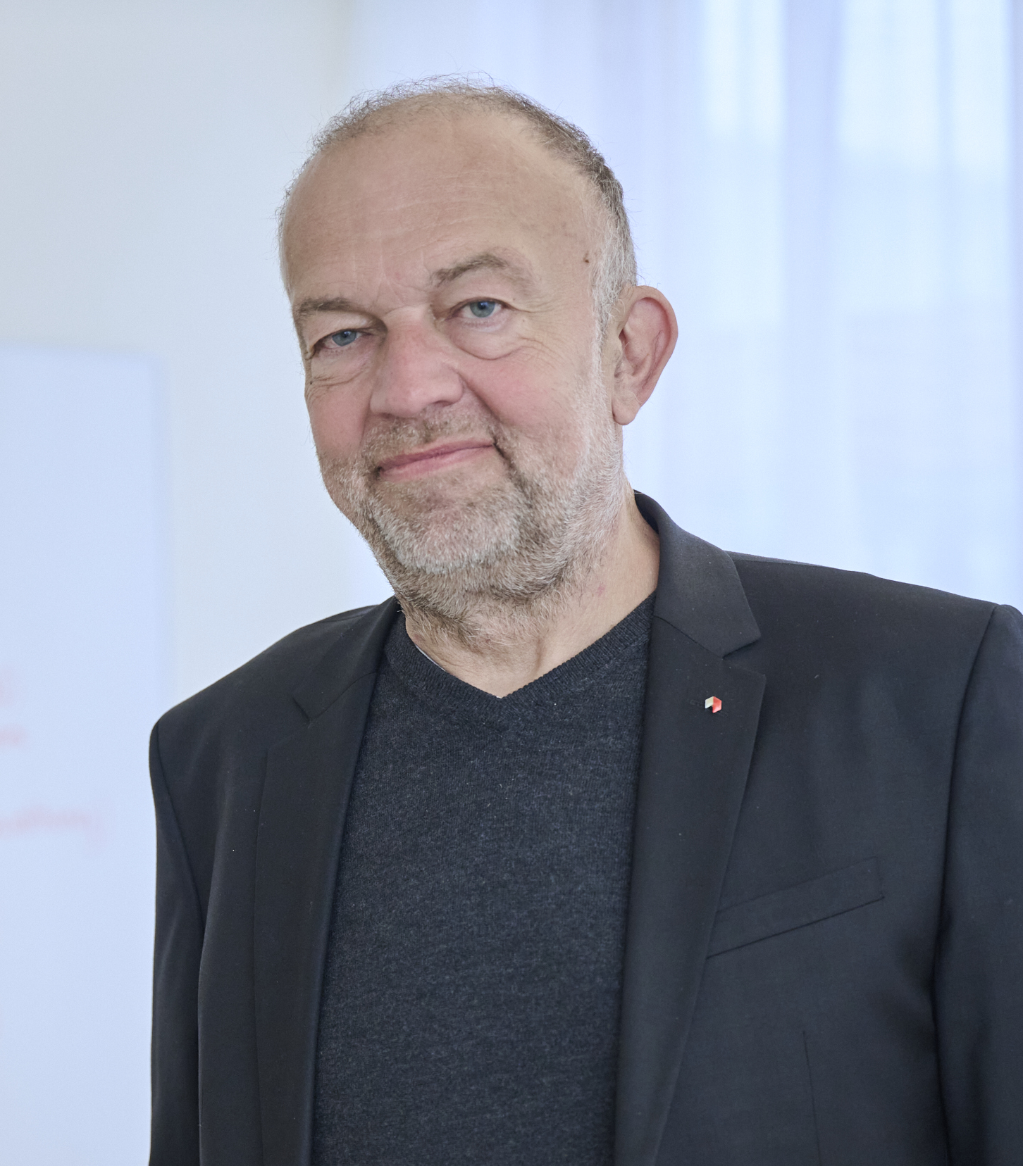 Profilbild von Univ.-Prof. Dr. Meinhard Lukas 