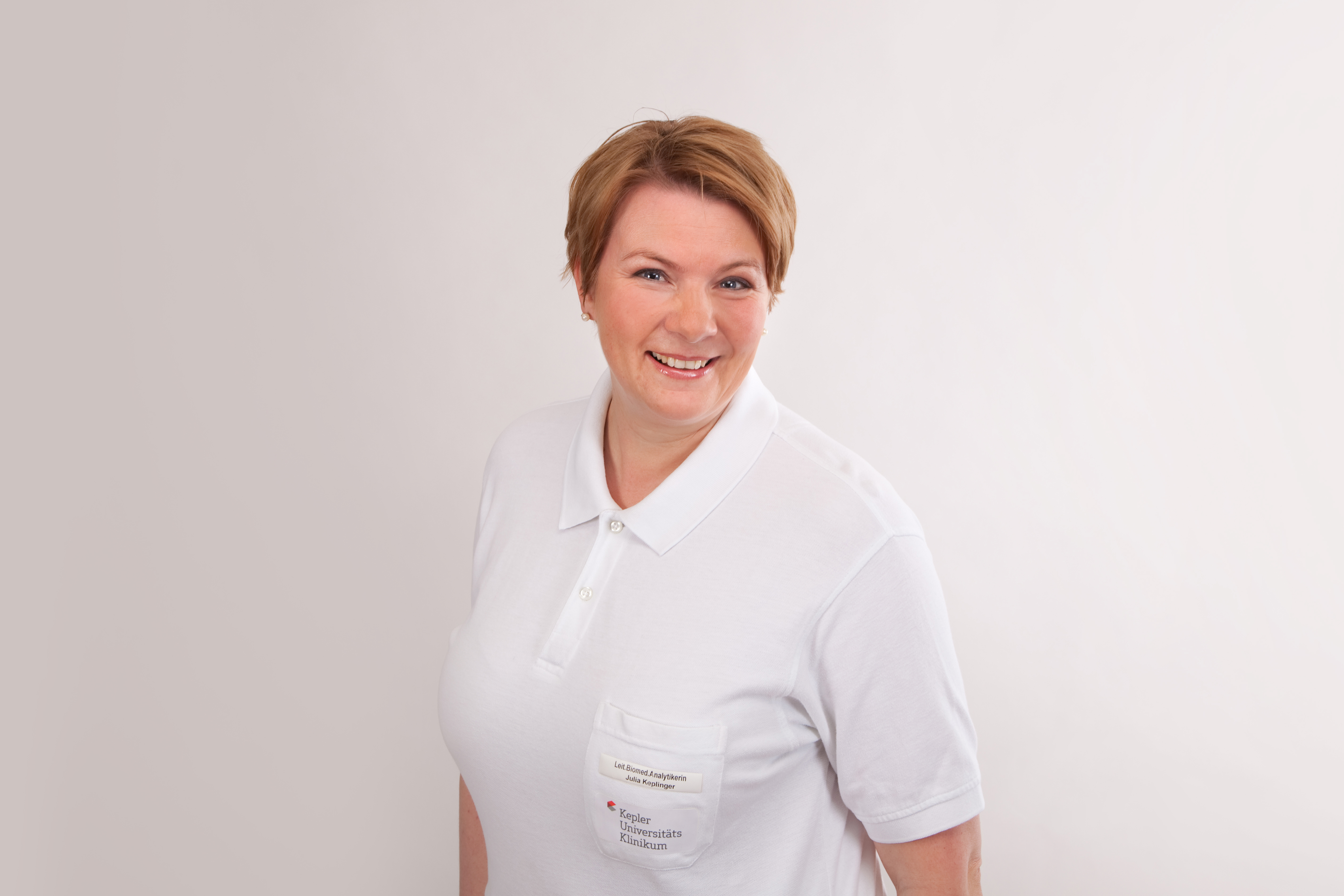 Profilbild von   Julia  Keplinger 