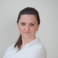 Profilbild von OÄ Dr.in Nina Rubicz