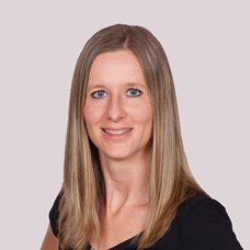 Profilbild von Mag.a Isabel Bräuer