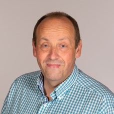 Profilbild von Mag. (FH) Christian Penzeneder